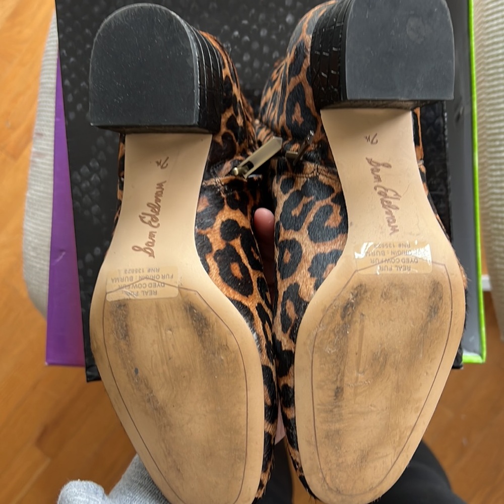 Cheetah Booties - Picture 2 of 3